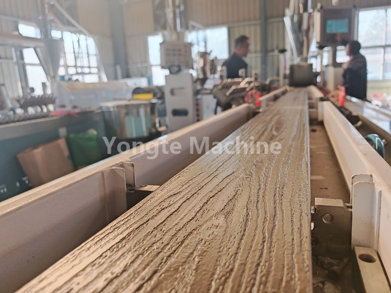 प्लास्टिक र फोहोर कपडा कम्पोजिट मेसिन